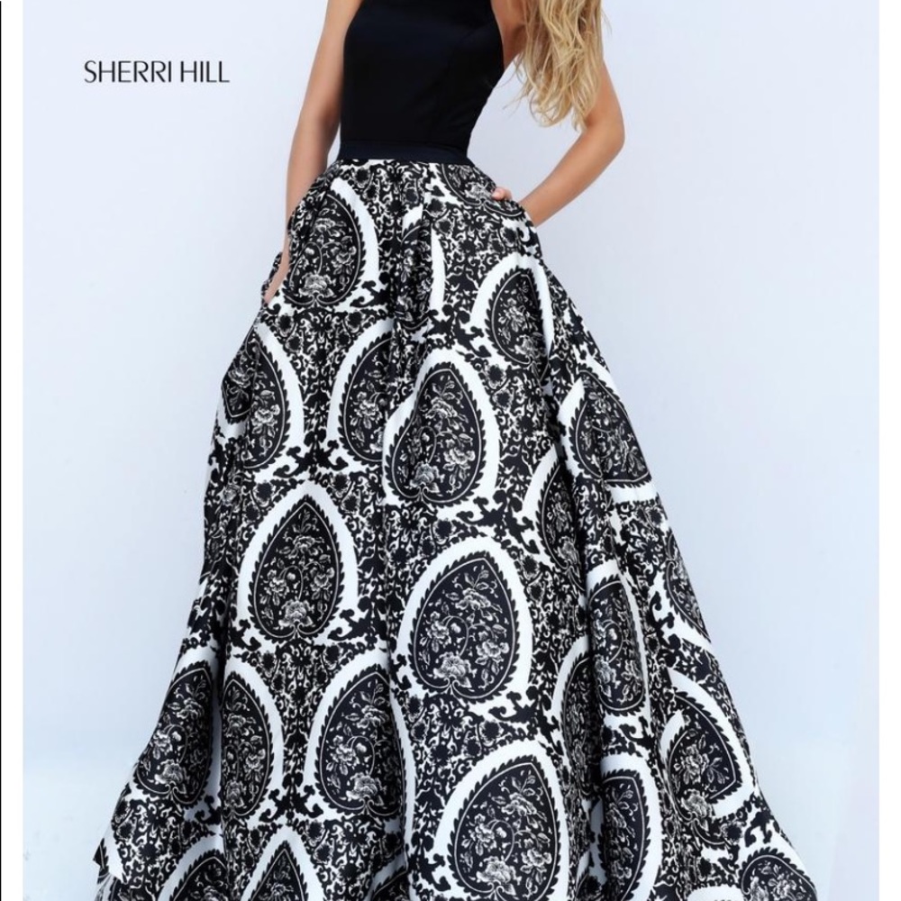 Sherri Hill 50577 Black and white ballgown